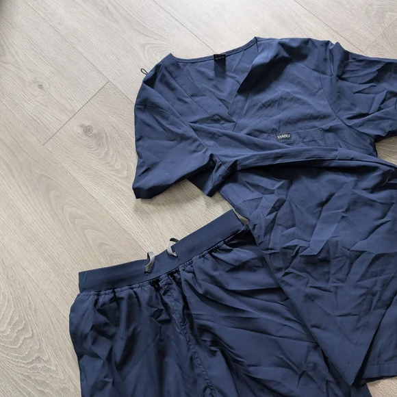Navy Blue Scrub Set - Picture 3 of 4
